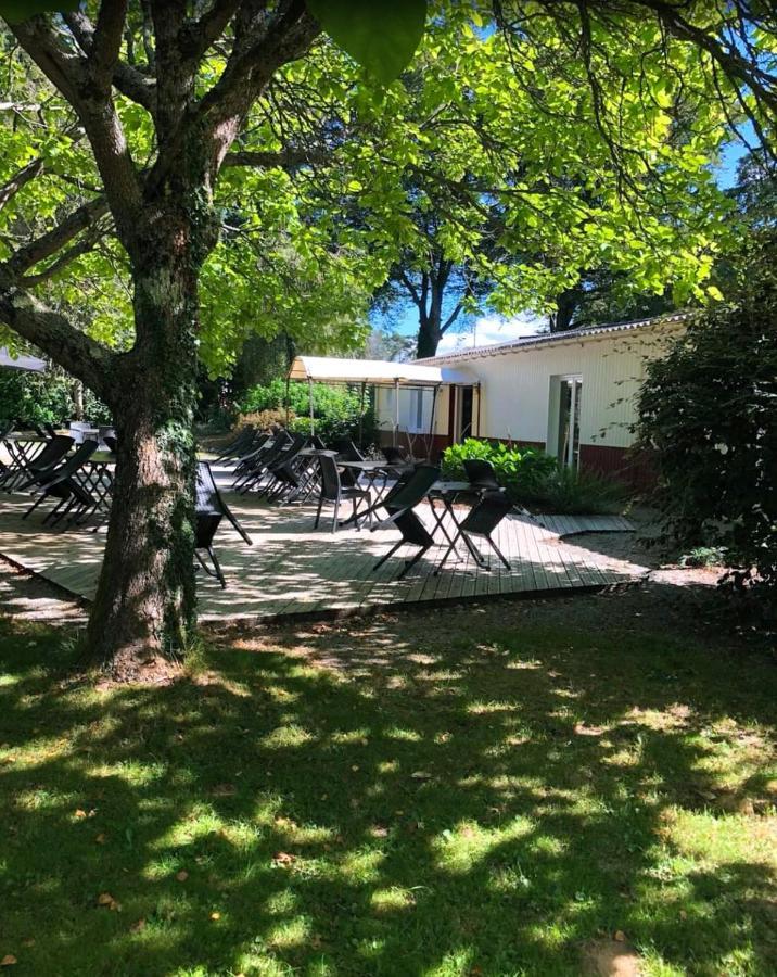 Les Cabanes De L'Ile Aux Oiseaux Guern Bagian luar foto